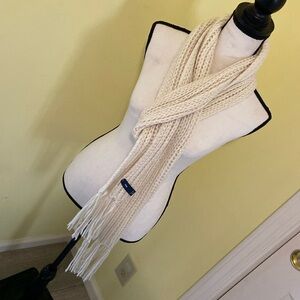 Gap Cream Scarf